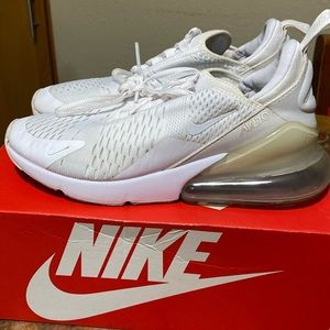 Nike Air Max 270 Trainers  Size 6Y Shoes Triple White Mesh Running Sneakers